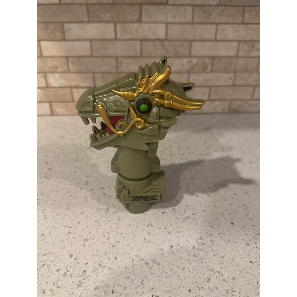 The LEGO Ninjago Movie Dragon Scope 2017 happy meal toy sd